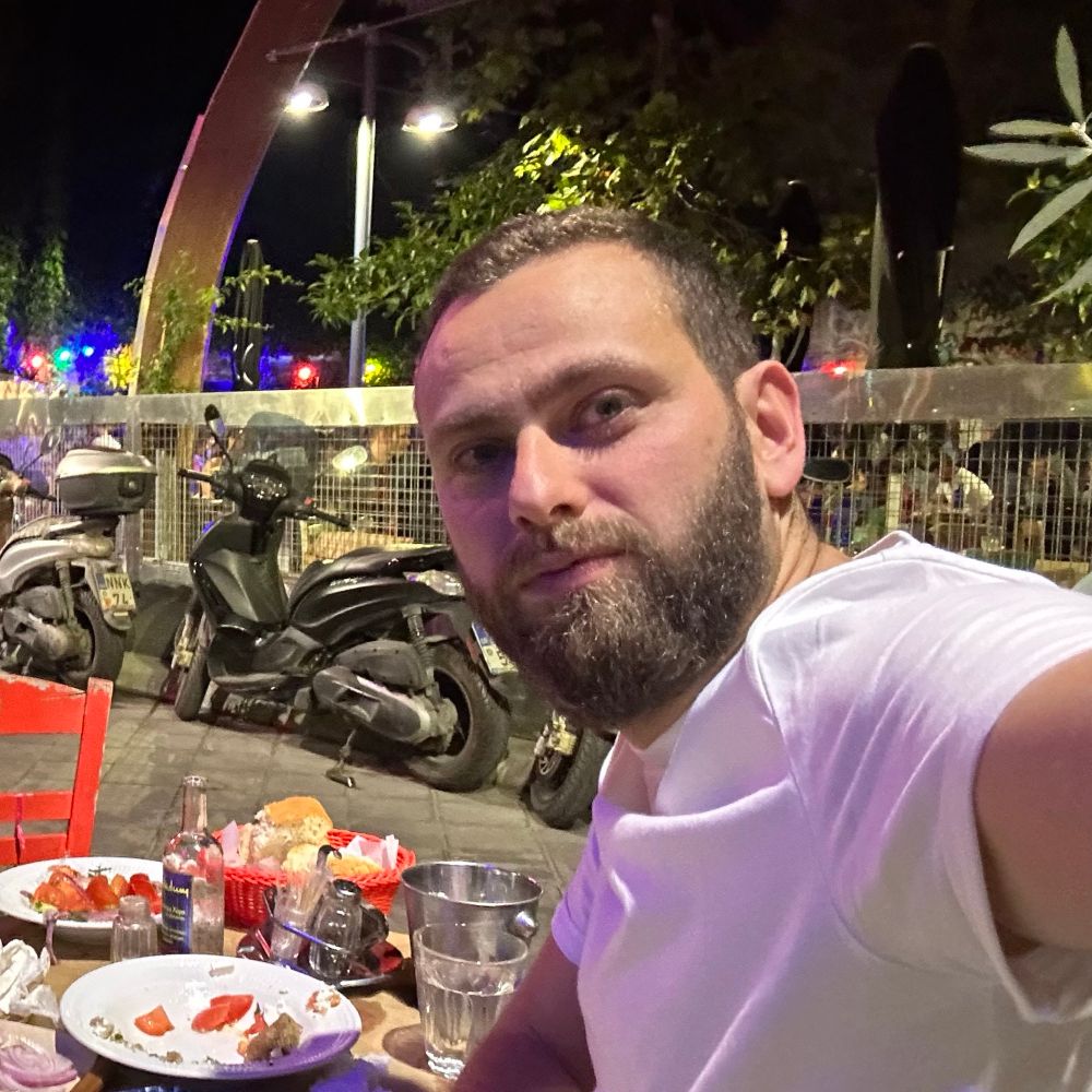 @vasili avatar
