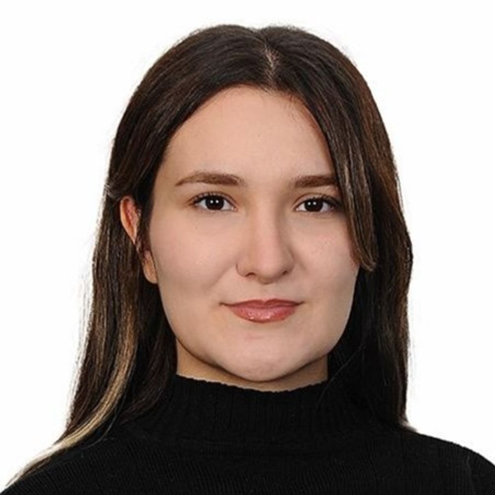 @elifkaman avatar