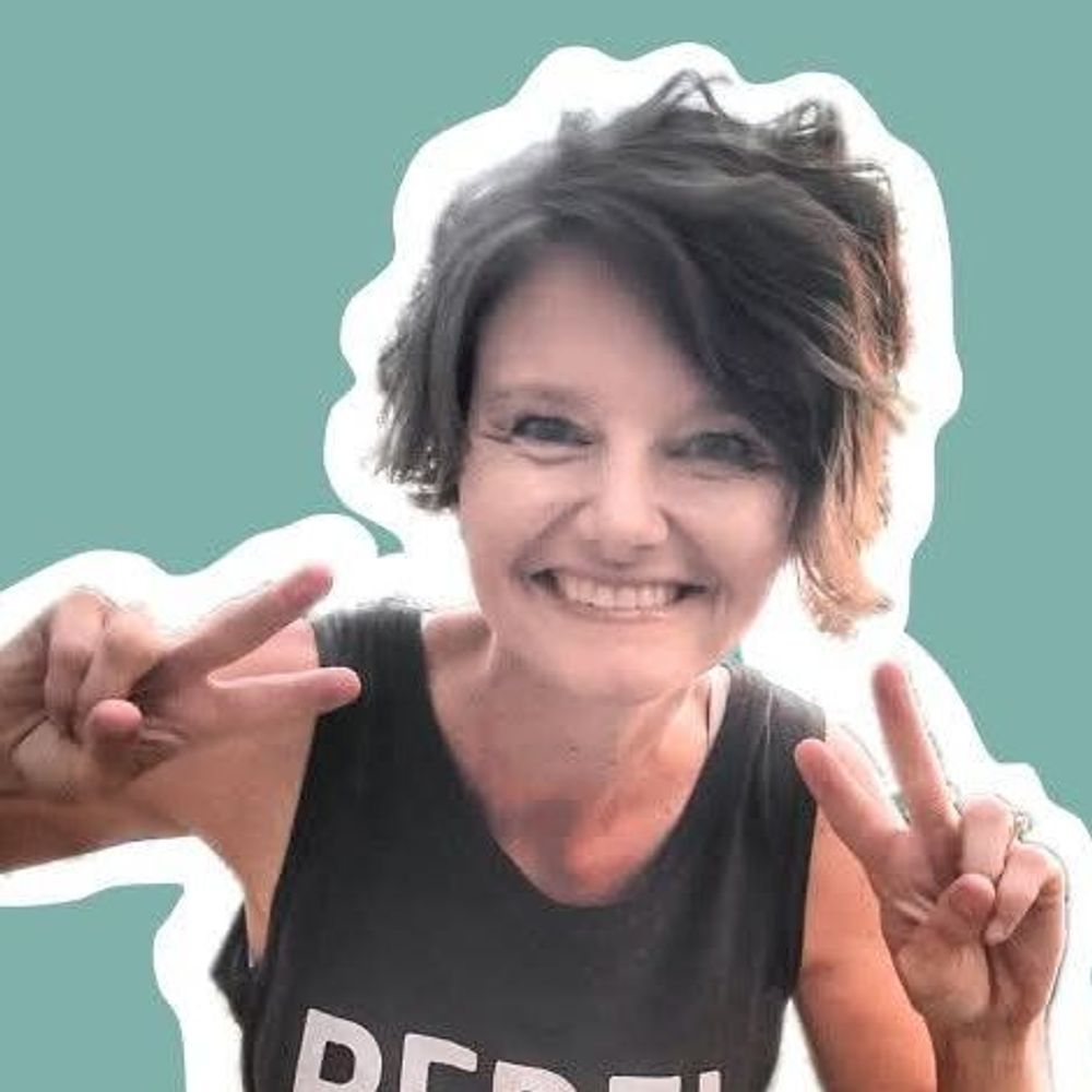 @courageouslyamanda avatar