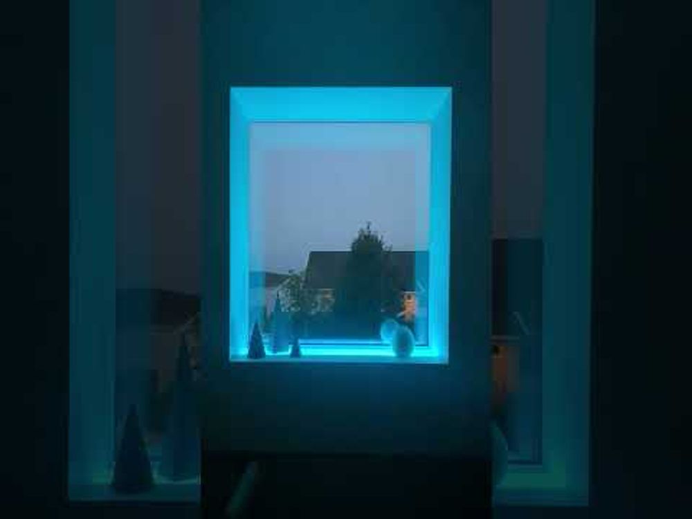 Soliston with integrated LED lighting